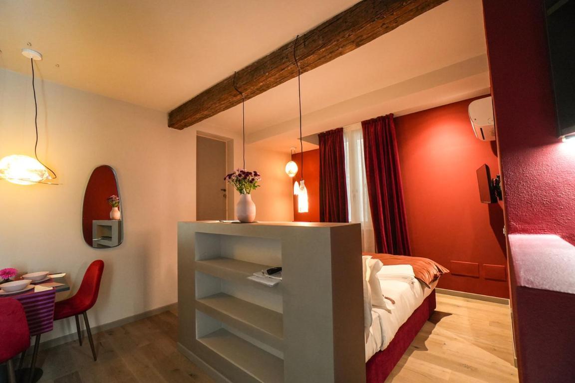 Bed and Breakfast Sant'Eufemia 30 Módena Exterior foto